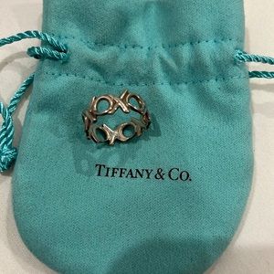 Tiffany XOXO ring